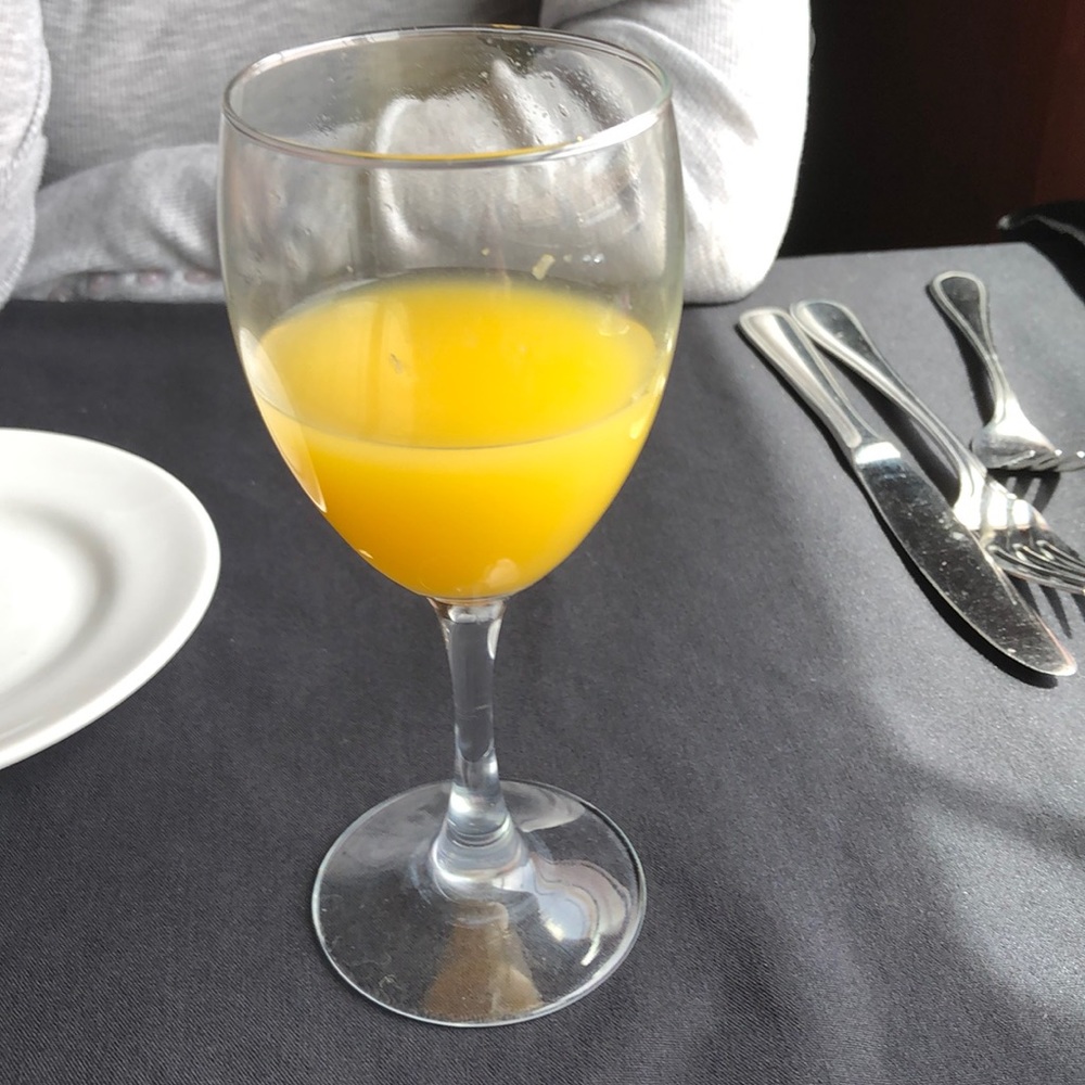 Meet your Posher, Perrine